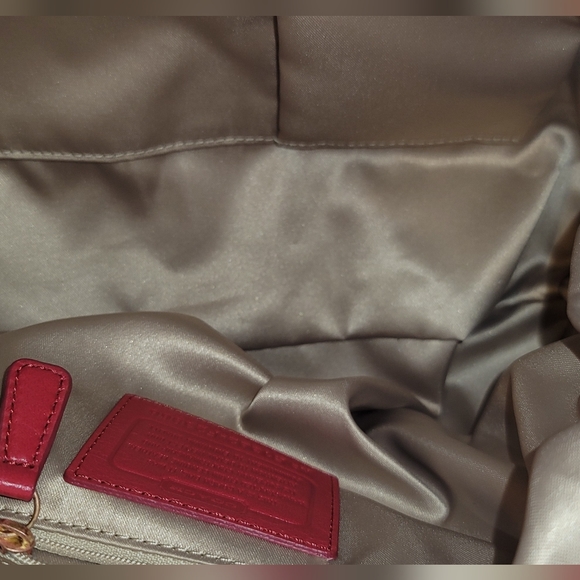 Coach Ashley Raspberry NWT - Picture 10 of 10